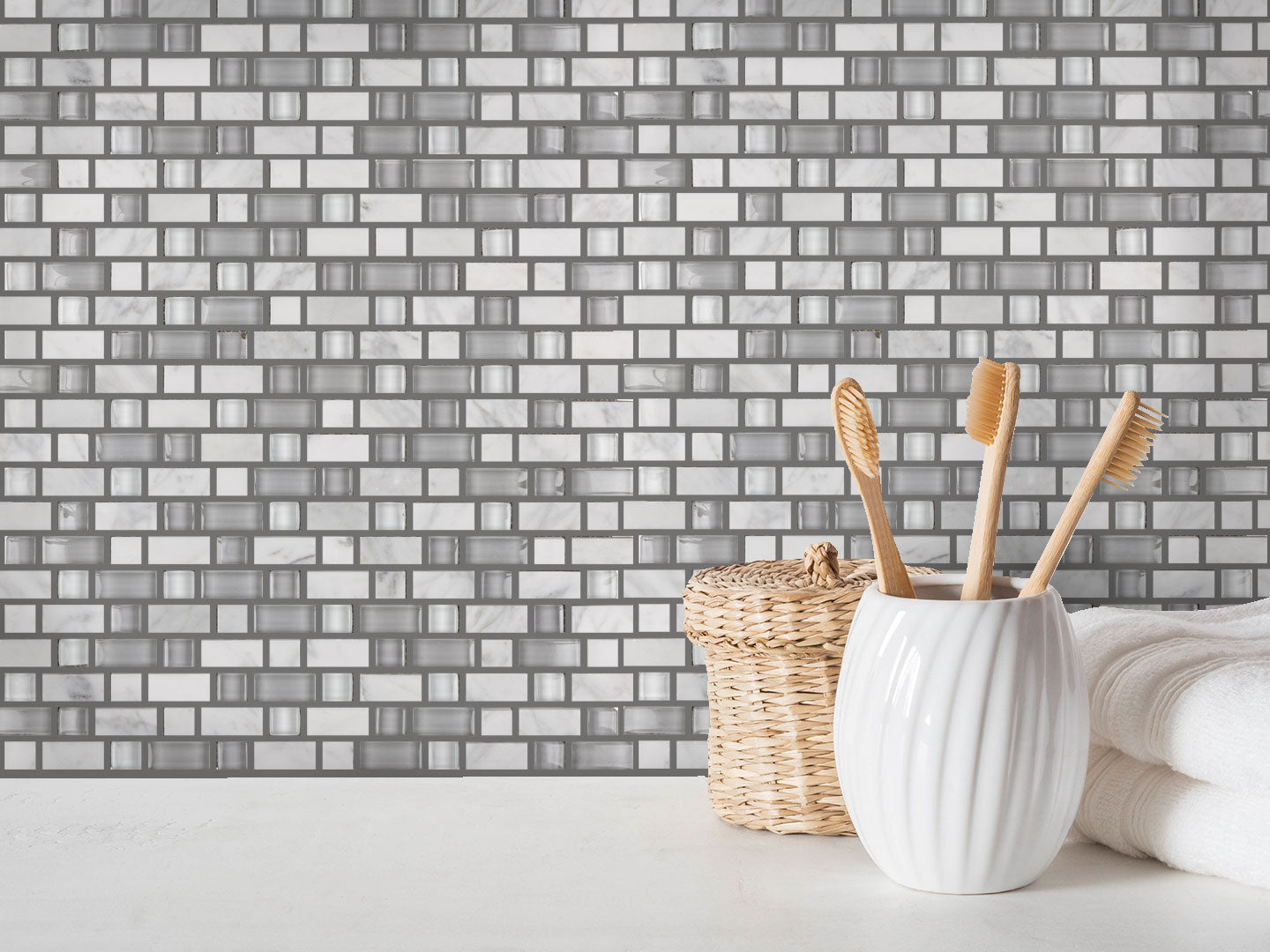 White-Fossil-5-8-Combo-Mosaic-863-235.jpg