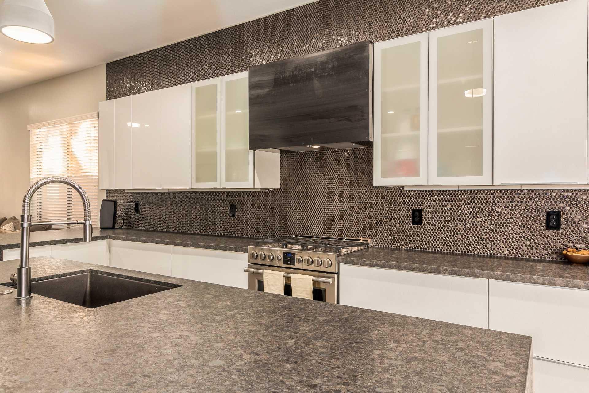 instock-gunmetal-3d-dimes-526-026-kitchen-1.jpg instock-gunmetal-3d-dimes-526-026-kitchen-1.jpg