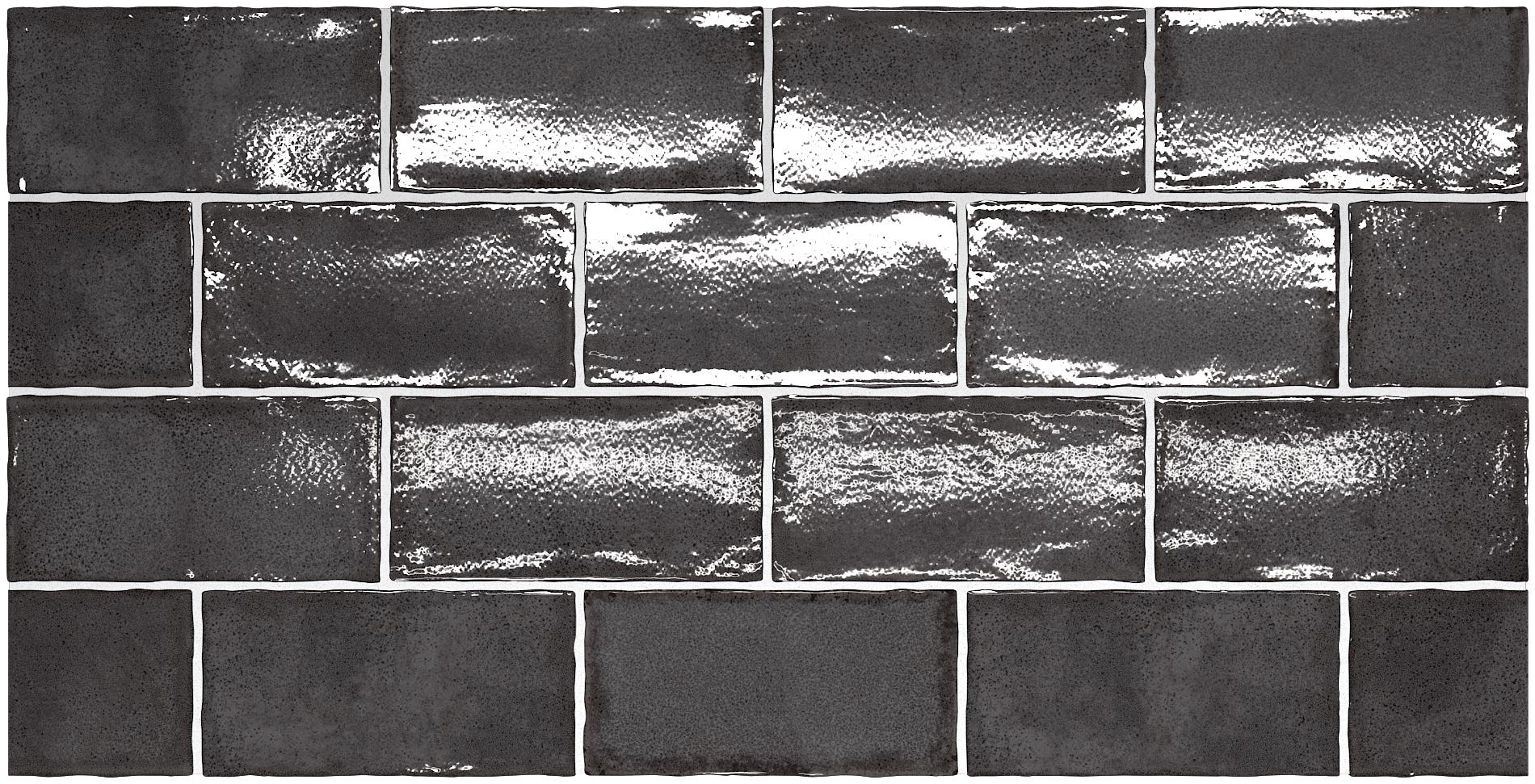 Adone20Black20320x206201.jpg