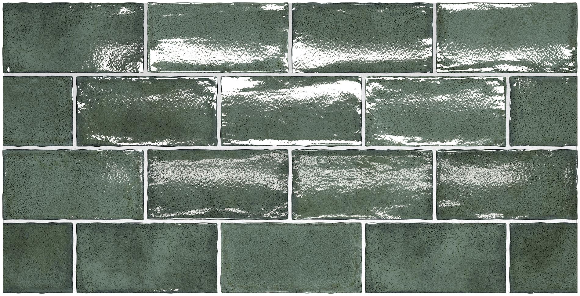 Adone20Pine20Green20320x206201.jpg