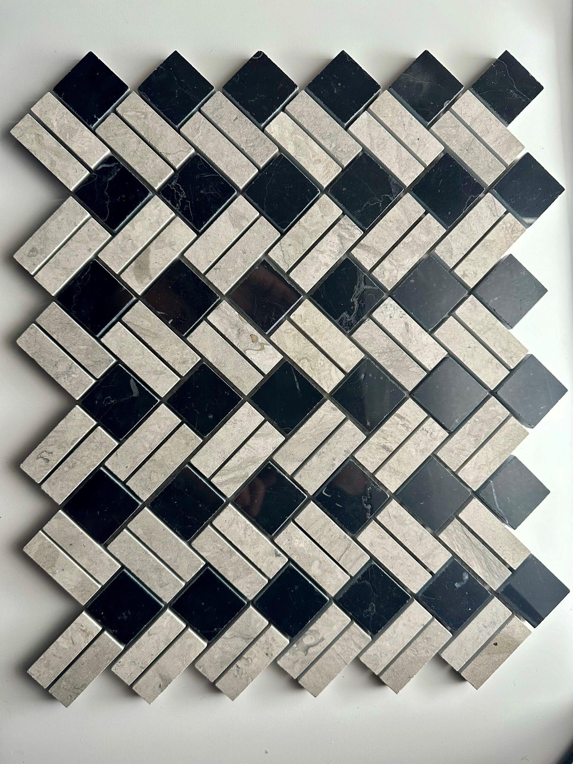863-762