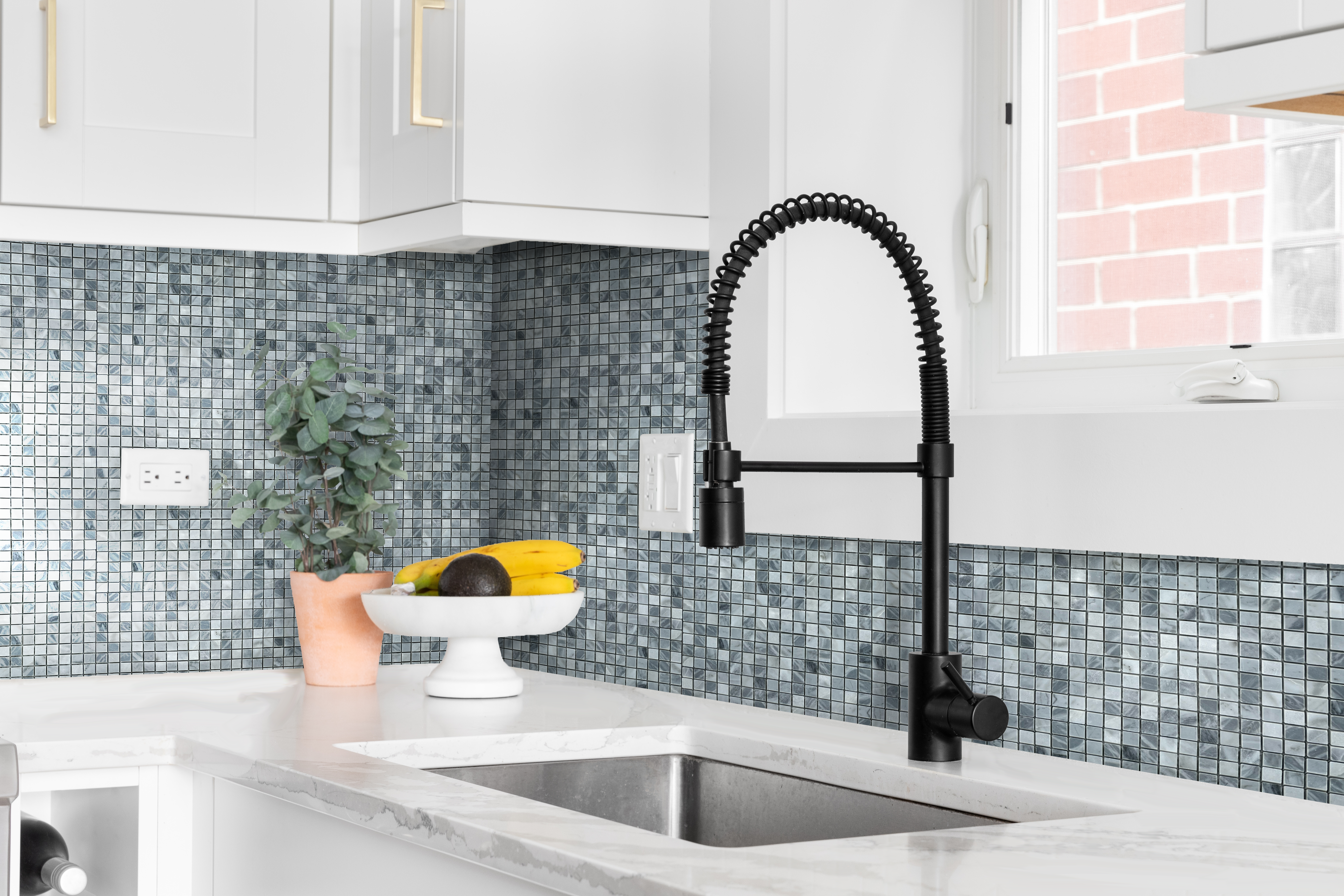 Kitchen Corner with Sink White Carrara Grey Micro Marble