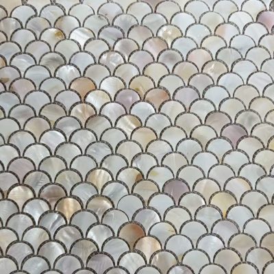 Scallop Crest – Natural